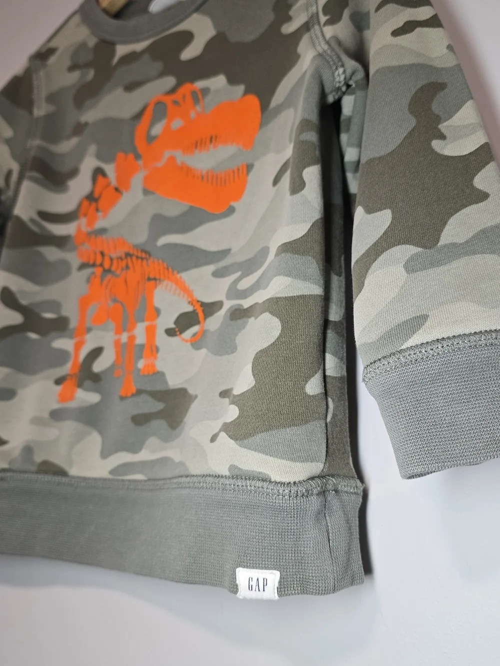GAP Boys' Camo Crewneck Sweatshirt with Orange Dino Graphic
